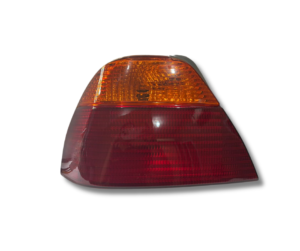 Copia de Copia de Agregar un subtítulo - 2026-03-02T111152.848 Faro Trasero Izquierdo – Toyota Sprinter 1998